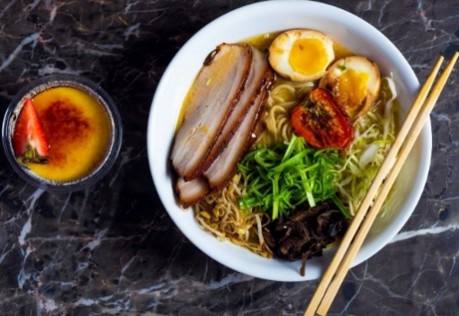 Ilustrasi Jenis Makanan Olahan Alami